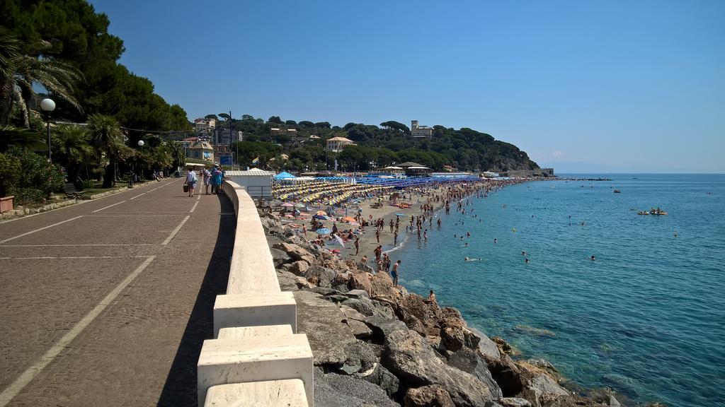 Hotel Villa Adele Celle Ligure Exterior photo